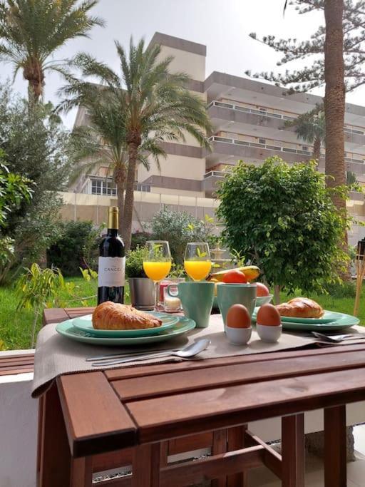 Playa Del Ingles: Beautiful Renovated Apartment San Bartolome de Tirajana  Exterior photo